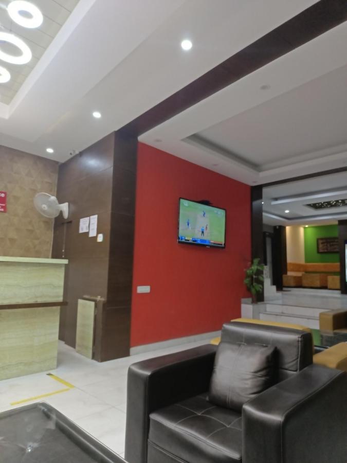 Hotel Star Inn Suite - Delhi Airport New Delhi Eksteriør billede