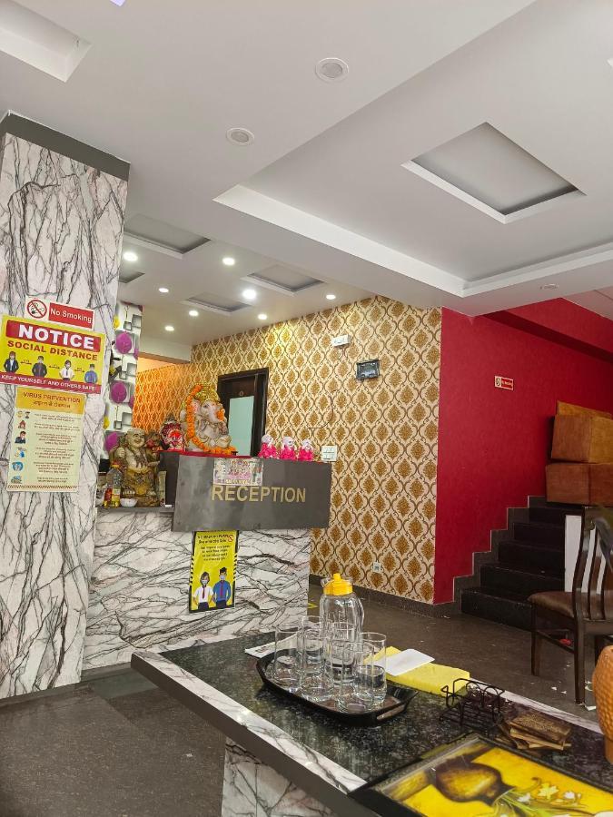 Hotel Star Inn Suite - Delhi Airport New Delhi Eksteriør billede